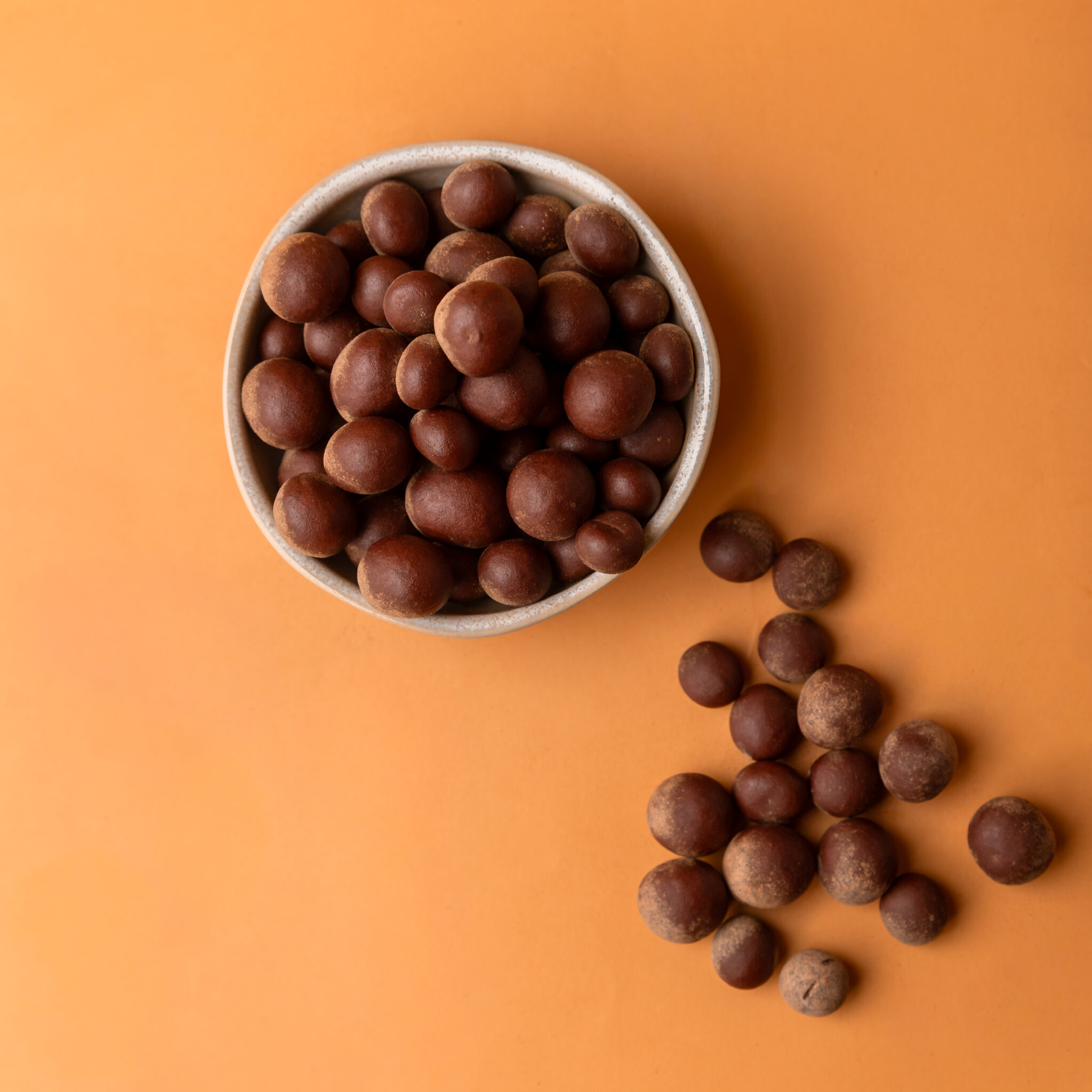 DRAGEA GRÃO DE CAFÉ AO LEITE